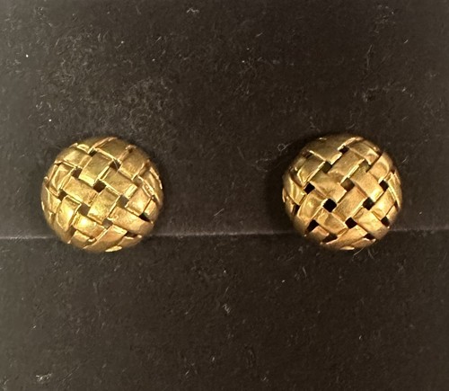Tiffany&Co 18k Basket Weave Earrings Nice Substatial Omega Back Presentation Box - Picture 3 of 7