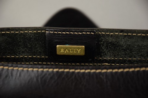 Rare BALLY Vintage Schwarzes Leder Hartschalentasche Antike Tasche Italienische Umhängetasche - Bild 10 von 11