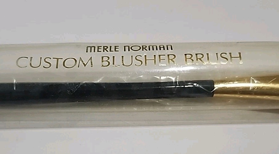 Merle Norman Custom Blusher Brush #59331 Makeup Applicator New Sealed