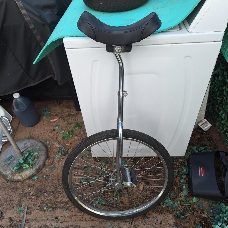 UNICYCLE 24''