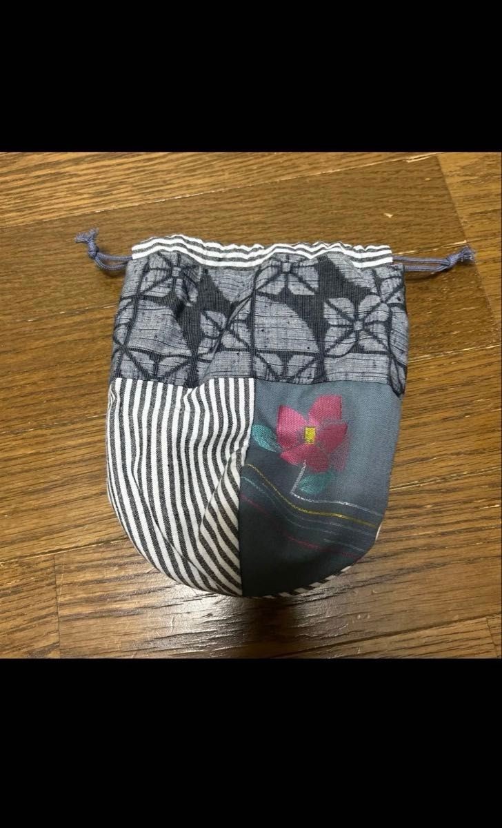 Patchwork drawstring bag floral pattern striped - image 3