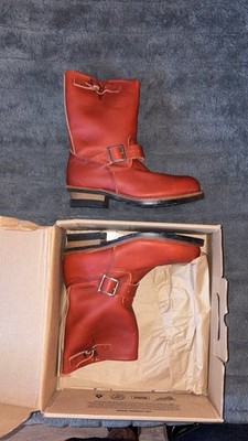 Red Wing Engineer Boots size 10 D