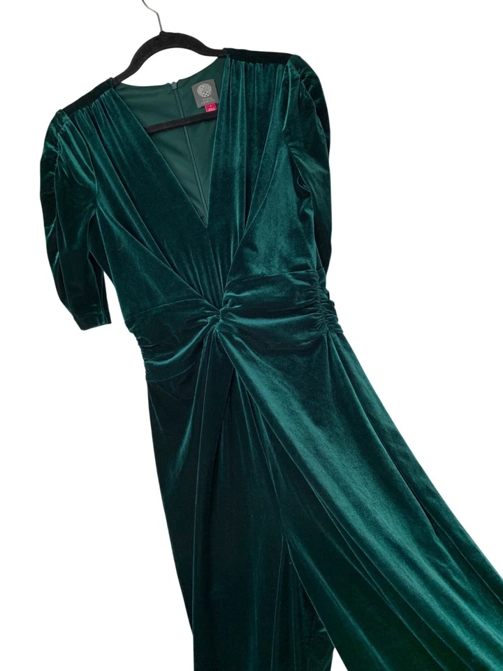 Mono Vince Camuto Verde Terciopelo Cuello en V Pierna Ancha Girado Frontal Talla 12 Foto 3 de 4