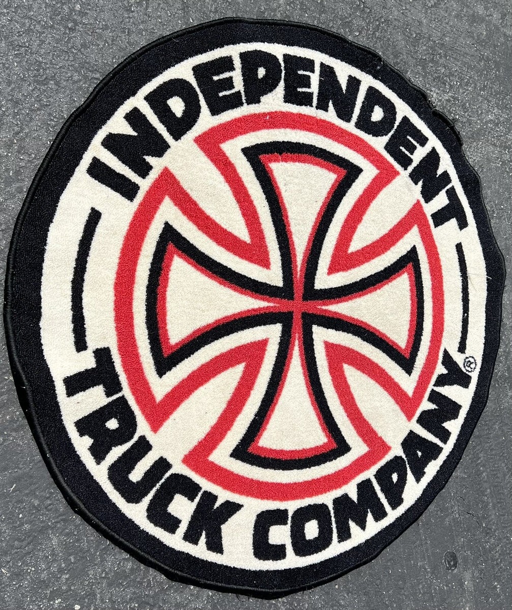 2013年製 lndependent CROSS LOGO RUG MAT