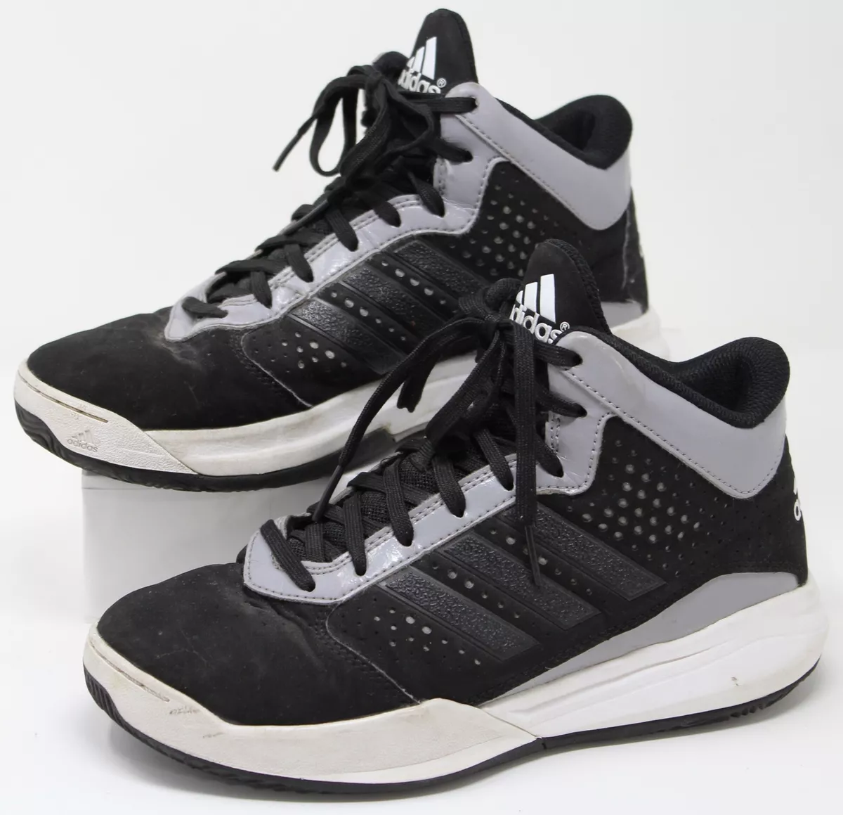 Adidas outrival hotsell 2016