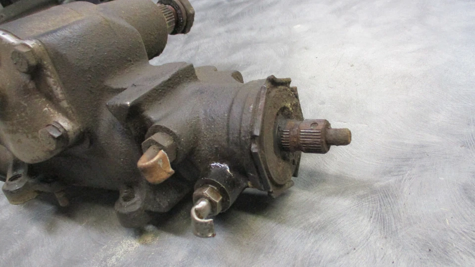 Oldsmobile 1963 caja de dirección Starfire Dynamic 88 98 dirección asistida Foto 4 de 4