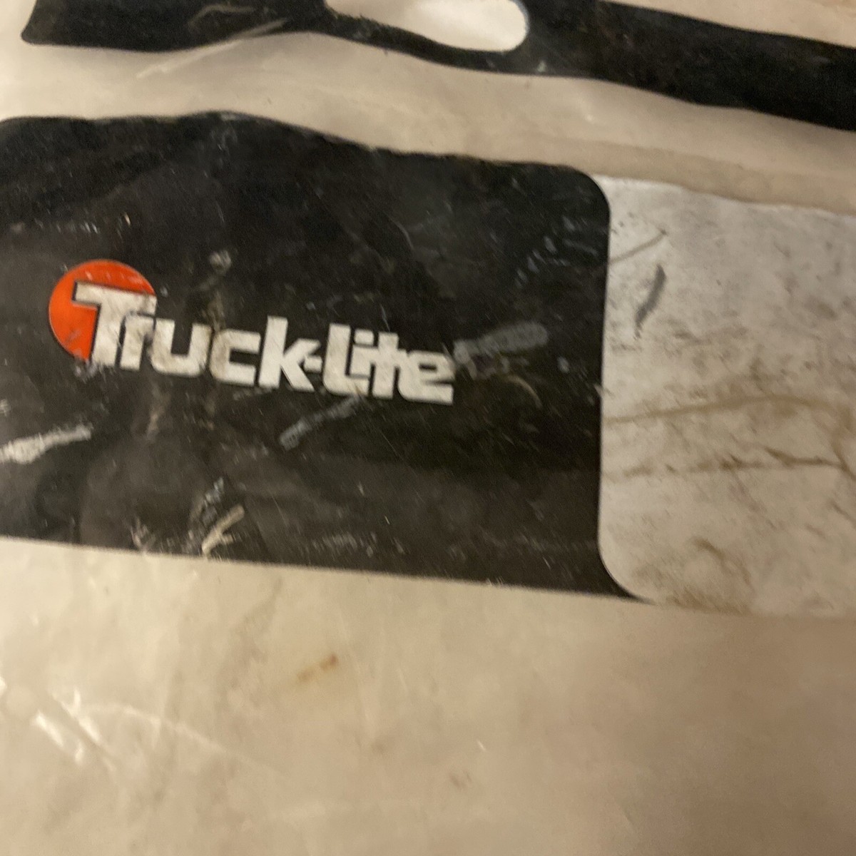 Truck-Lite 94932 16 Gauge GPT Wire Stop/Turn/Tail Plug | eBay