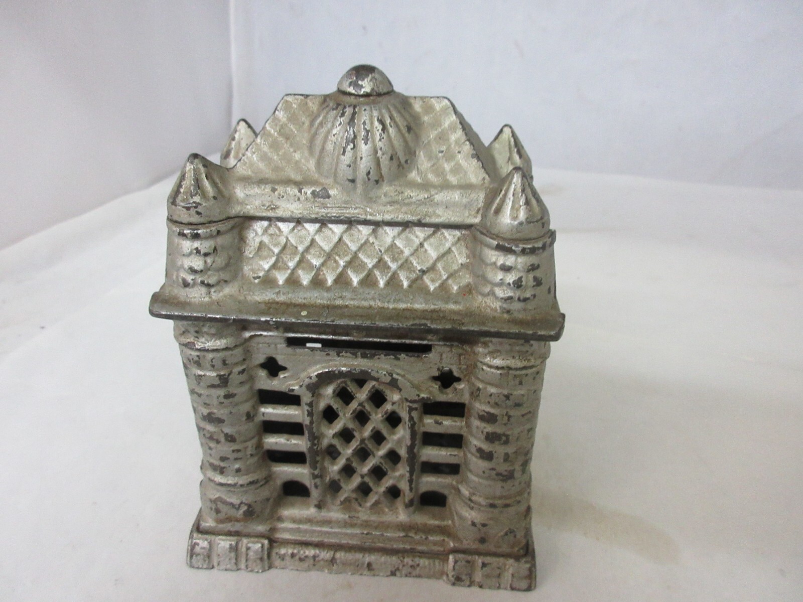 Picture 4 of 6