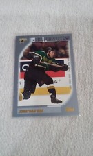 2000-01 Topps (gray) 300-333 part set Hockey Pick cards that you want/need.