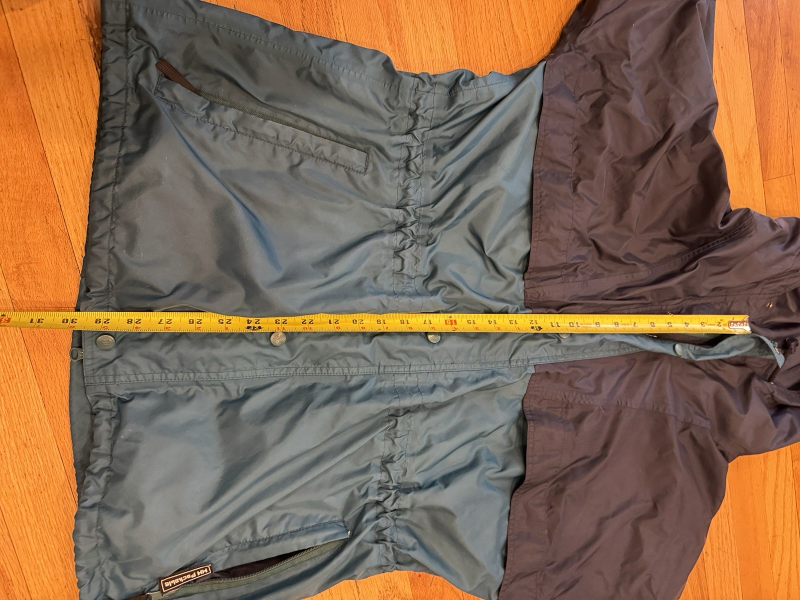 Helly Hansen Helly Tech Packable Hooded Outdoor R… - image 11