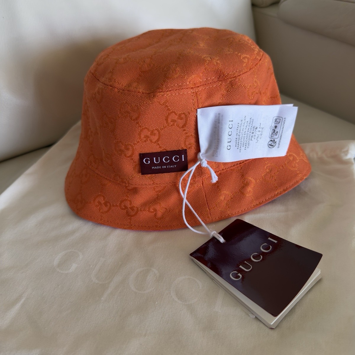 NWT GUCCI Fedora Reversible Orange Canvas-jacquard Bucket  display picture 3
