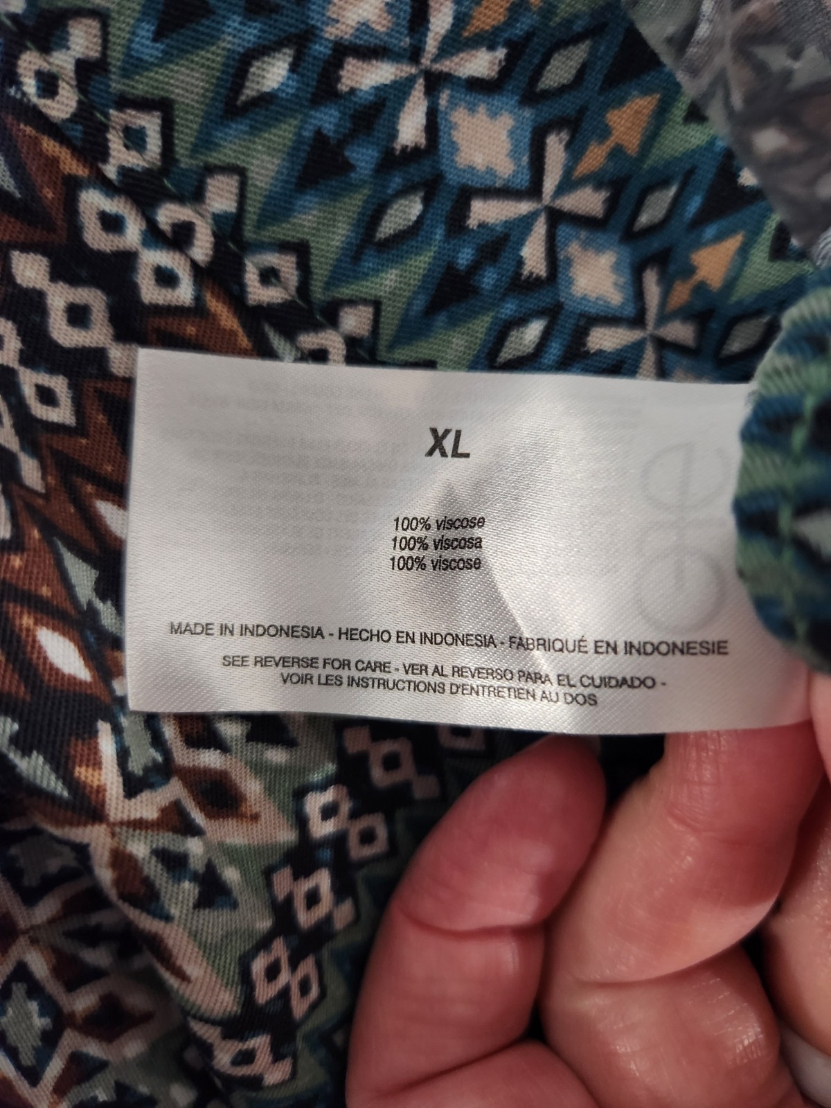 Jessica Simpsons Multicolored  Patterned Capris - image 4