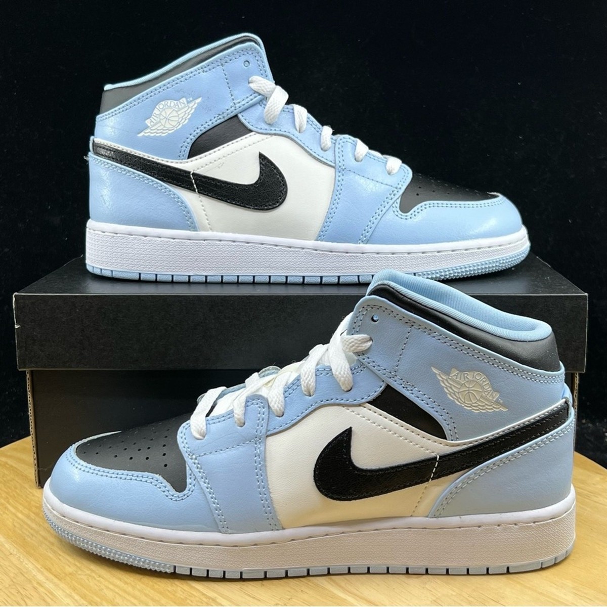 Nike Air Jordan 1 Mid Ice Blue Black Sail White UNC 555112