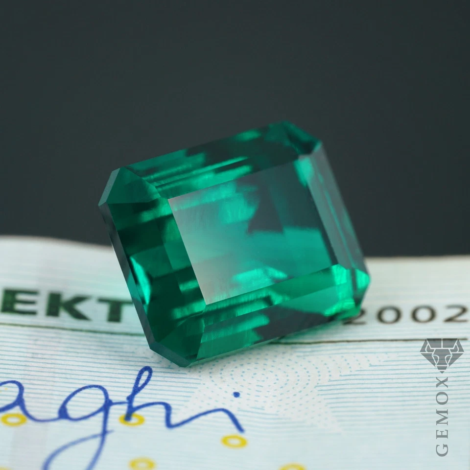 Emerald Genuine Hydrothermal Green Loose Gemstone Octagon Zambia 5ct. 10x12mm EU - Image 4 of 4