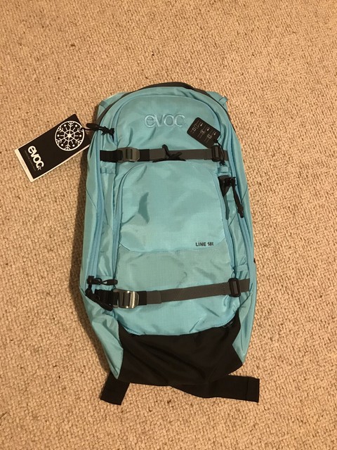 evoc snowboard backpack