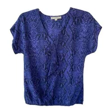 Loft Size M Blue Animal Print Ruffle Blouse size M
