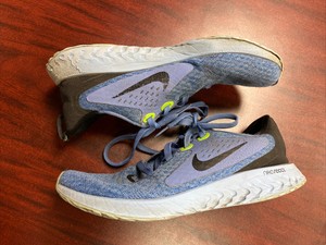 nike legend react youth