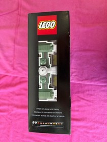 LEGO ARCHITECTURE: United States Capitol Building (21030) - Retired - New In Box