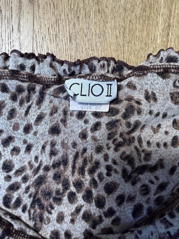 Y2K Leopard Ruffle Mesh Top – Clio II 2X Plus Size Sheer Peplum Blouse - Image 4 of 4