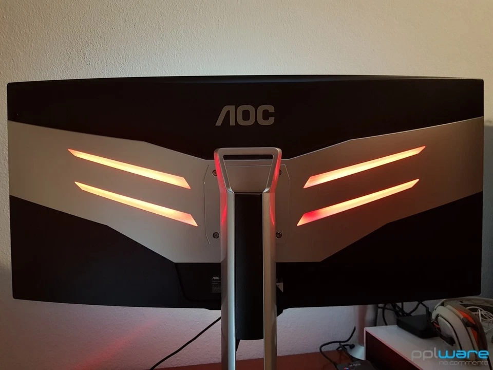 AOC AGON AG352UCG 35" Curved WQHD (21:9 3440x1440)) Gaming Monitor G-SYNC (READ) - Image 3 of 3