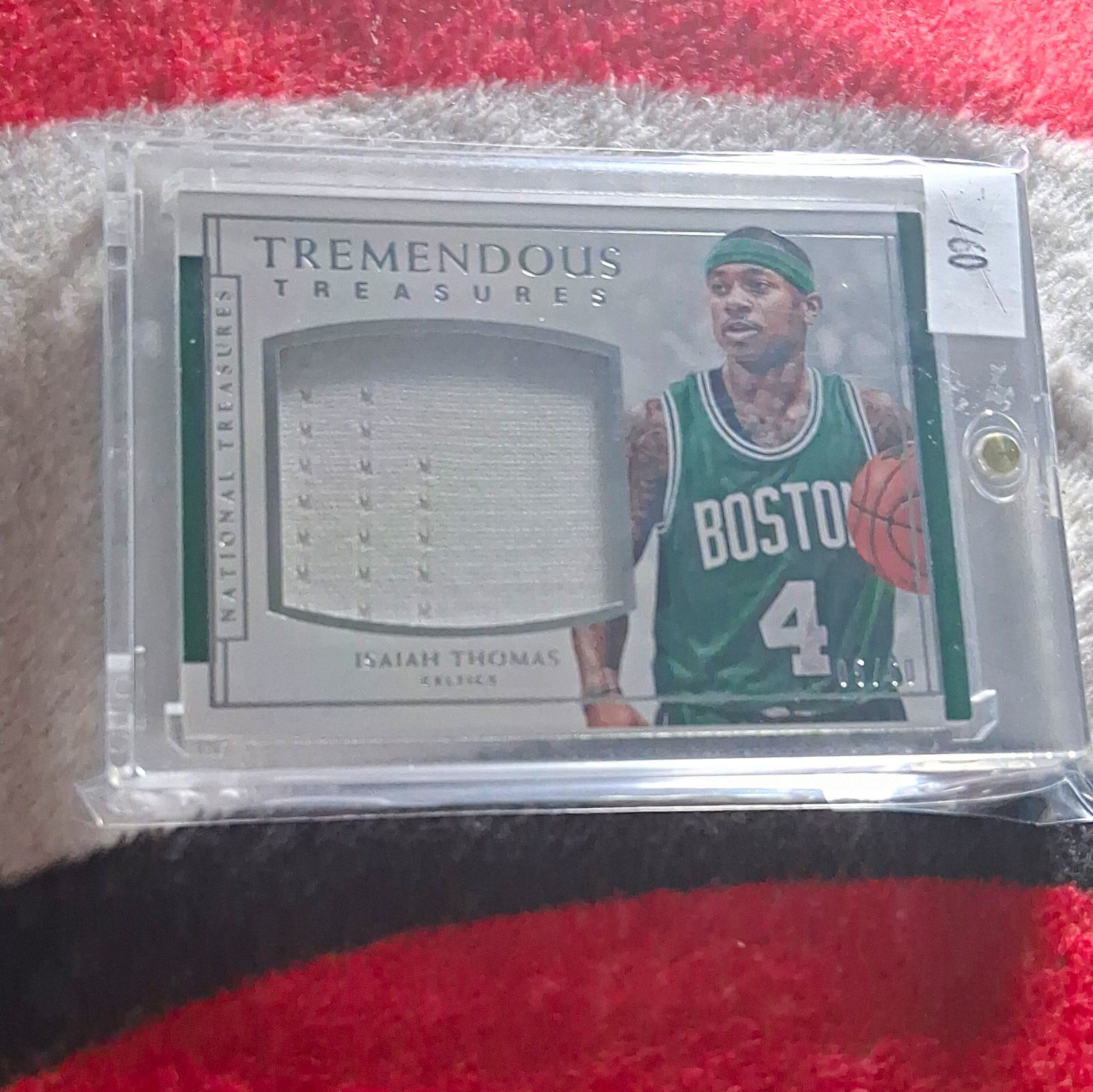 Panini National Treasures 2016-17 Isaiah Thomas Tremendous Treasures NP 18