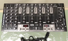 Behringer Pro Mixer VMX1000USB 5-channel DJ Mixer