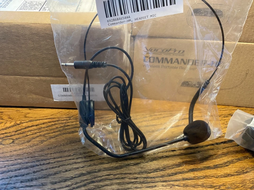 VocoPro® COMMFILMHS4 Digital UHF Wireless Audio System For Digital Video Cameras - Image 4 of 4