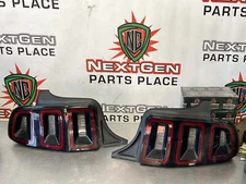 13-14 FORD MUSTANG GT TAIL LIGHT SET OEM #407