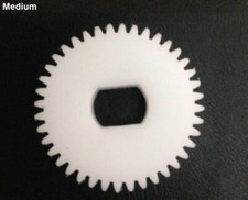 SPELLBINDERS GRAND CALIBUR CUTTING & EMBOSSING MACHINE COG medium size  x 1