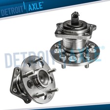 Pair Rear Wheel Bearing And Hubs For 1998 1999 2000 2001 2002 2003 Toyota Sienna