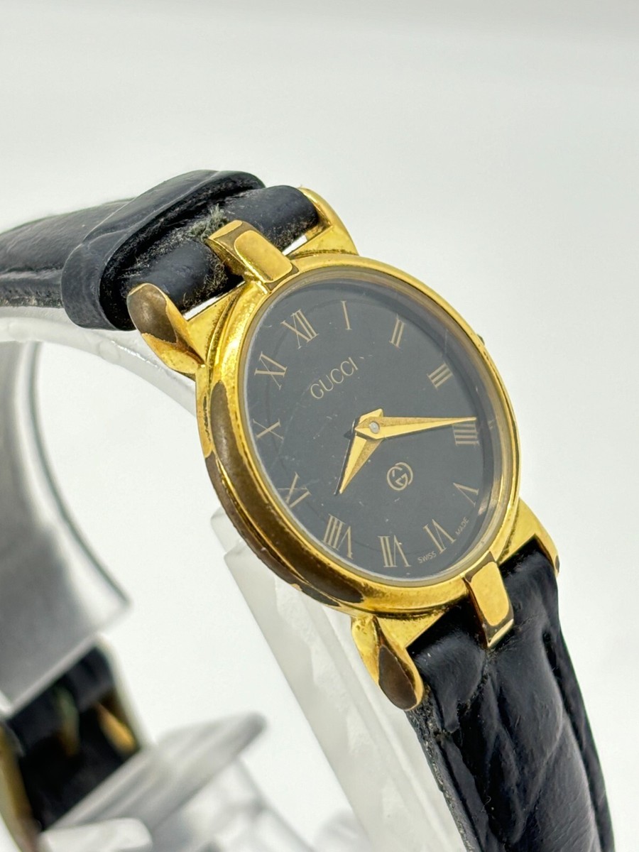 Gucci Watch 3400L Operates Normally Leather Band for sale Gucci Watch 3400L Operates Normally Leather Band for sale