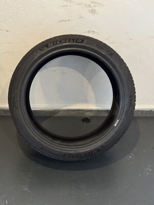 1x Michelin Pilot Alpin 5 SUV 255/40 R21 102V Winterreifen