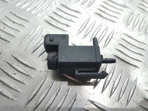 BMW 5 (E60, E61) 2008 130kW Vakuumventil Unterdruckventil Magnetventil GUST23837