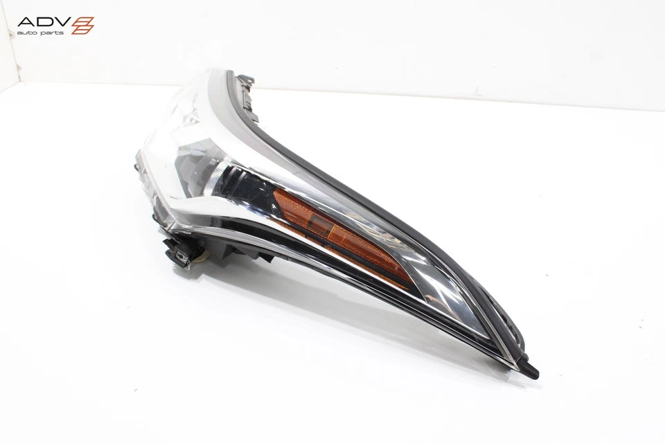 2018–2022 TOYOTA C-HR ПЕРЕДНЯЯ ЛЕВАЯ ФАРА СО СТОРОНЫ ВОДИТЕЛЯ ОТ ОРИГИНАЛЬНОГО ПРОИЗВОДИТЕЛЯ - Изображение 3 из 4