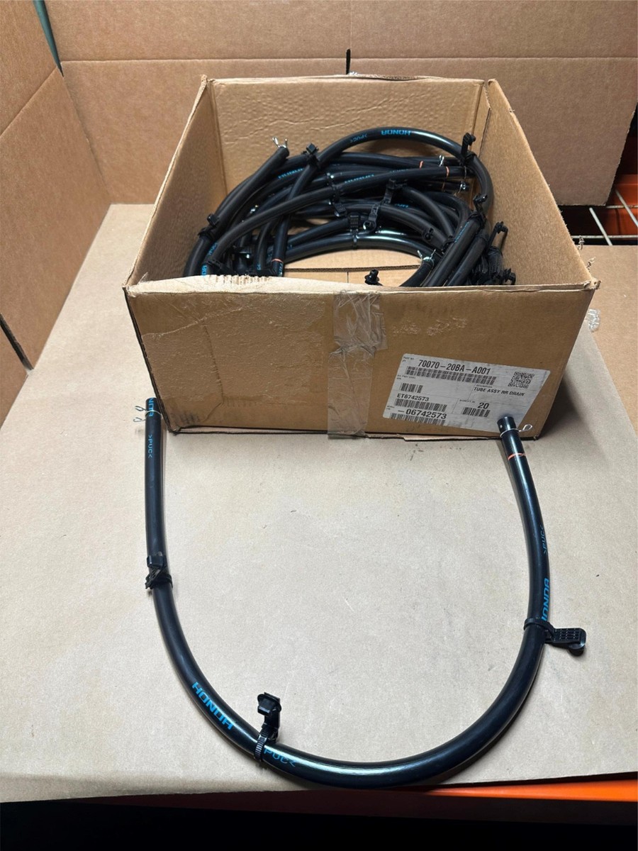 New Genuine Honda Acura 70070-20BA-A001 37