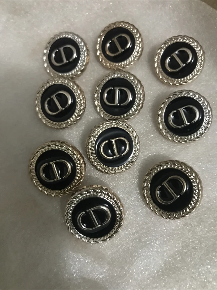 X5 Set Of Christian Dior Lightweight Buttons black & gold CD Iconic DIOR Buttons - Image 2 of 4
