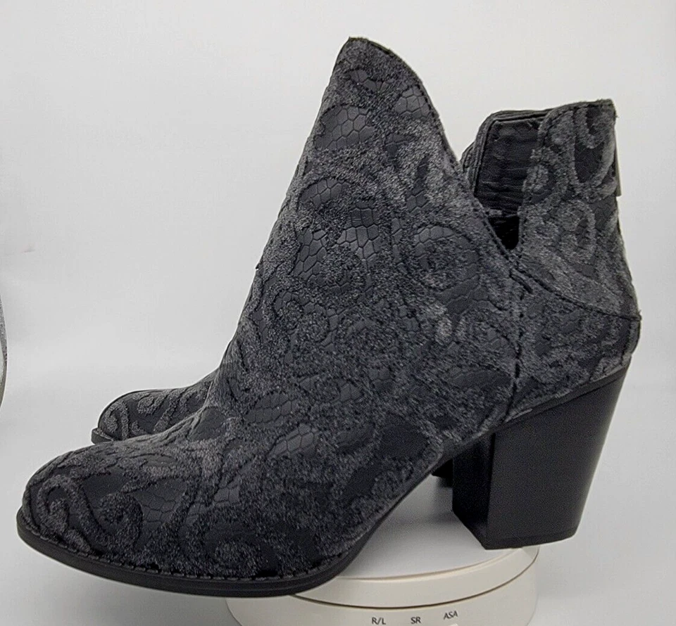 Botas Jessica Simpson Botas Pretas Tamanho 8.5 Femininas JS Yolah Cinza Floral Novas - Imagem 2 de 4