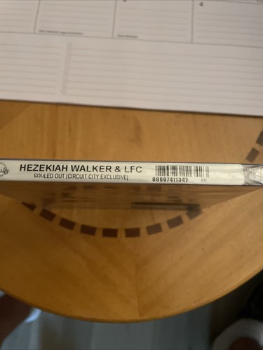 Souled Out Pastor Hezekiah Walker NSLDCIRCUIT CITY FRE SHP US ONLY 1 EBAYCDETAIL - Picture 5 of 20