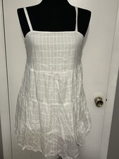 Old Navy Medium White Boho Dress With Ruffle Bottom And Adjustable Straps