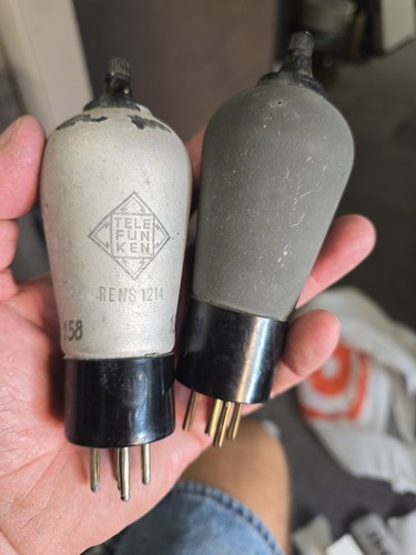 TELEFUNKEN 1214 Lot 2