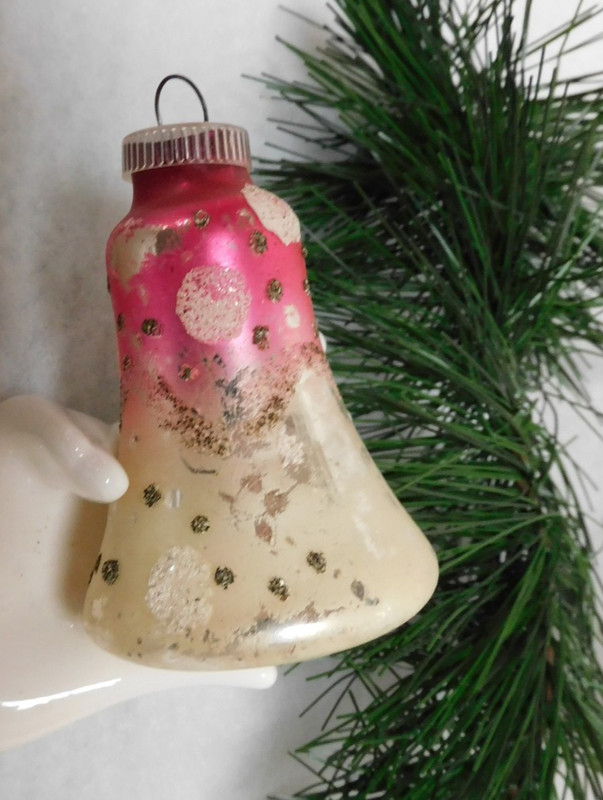 VINTAGE  CHRISTMAS ORNAMET LARGE  FANCY FROSTED  PINK BELL MICA  GERMANY 3 1/4