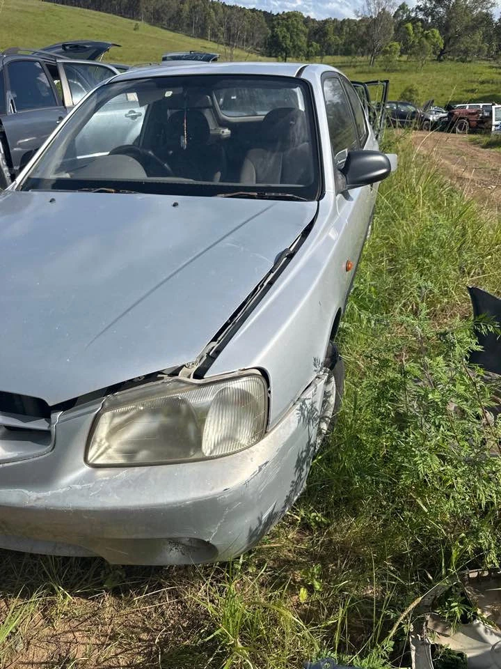 2000-2005 Hyundai Accent A/C Compressor 1.5L Manual Air Conditioning #B549 - image 3 of 4