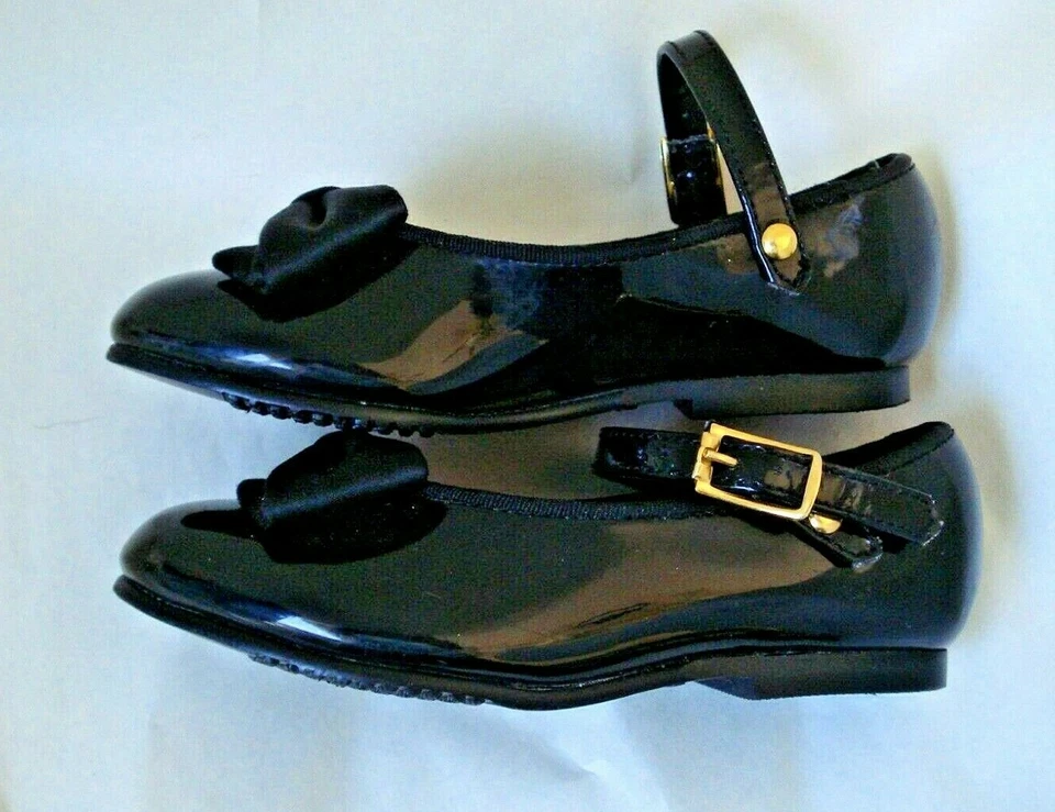 Hush Puppies 婴幼儿 女孩 黑色漆皮鞋 缎面 蝴蝶结 尺码 5.5 — 第 4/4 张图片