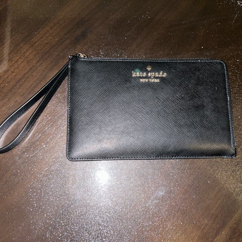 PRE-OWNED Kate Spade Medium Black Wristlet Wallet Leather ZIPPER ON BACK BROKEN