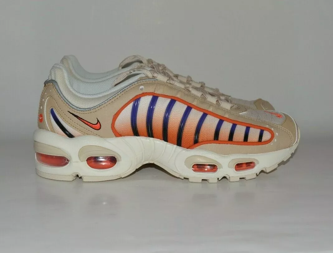 Nike tailwind desert ore sale