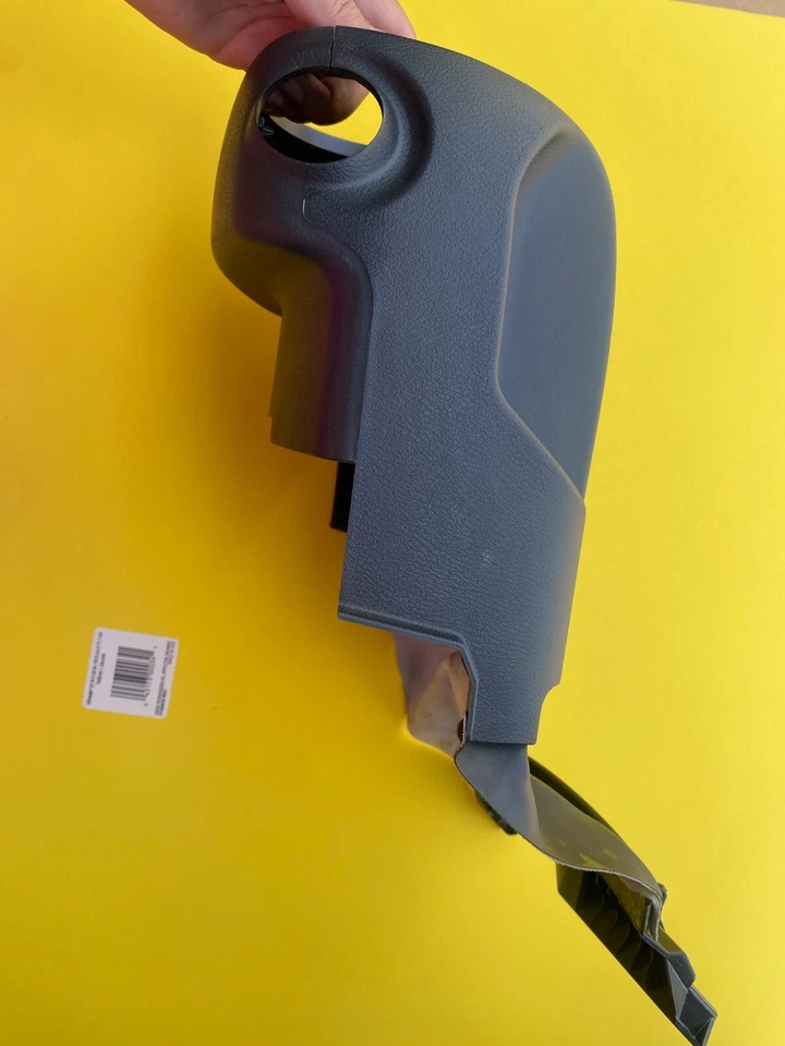 Cubierta de columna de dirección Nissan Versa 2020-2024 embellecedor superior inferior OEM 484705EE0A Foto 4 de 4