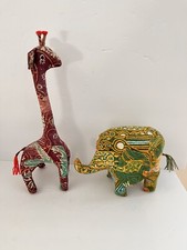2 Tela Batik Jirafa 13" Alto x 4" Ancho y Elefante 6" Alto x 3" Ancho Peluche
