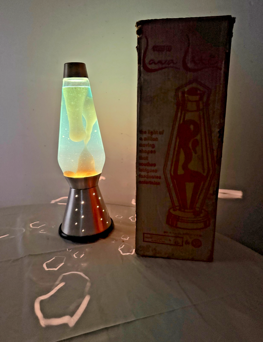Rare vintage green silver Lava simplex lava night lite light lamp