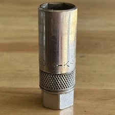 SK Tools 5/8" Spark Plug Socket 3/8" Drive Knurled W/ Grommet S-K 4420 USA