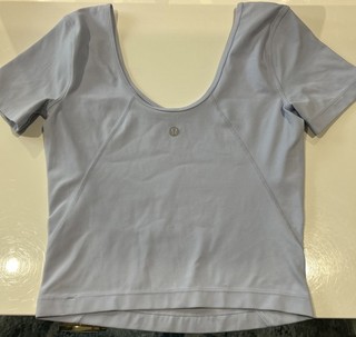 Lululemon Powder Blue Double V Neck Short Sleeve Athletic Top. Size Small. ￼
